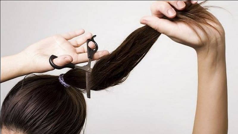 Một vài con số may mắn khi mơ thấy cắt tóc
